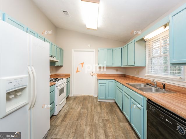 667 Rae Drive, Lawrenceville, GA 30044