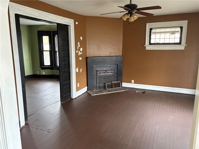 135 S Monmouth Street, Dayton, OH 45403