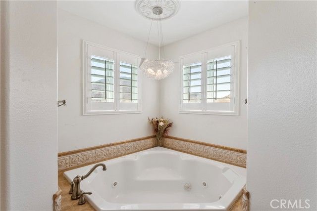 22941 Gold Rush Place, Canyon Lake, CA 92587