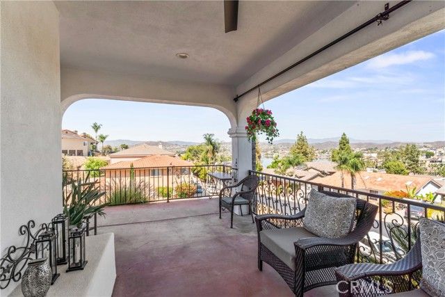22941 Gold Rush Place, Canyon Lake, CA 92587