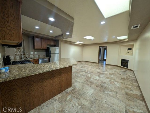 27160 Vista Rd 21, Helendale, CA 92342