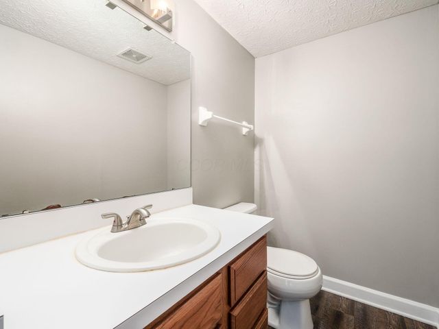 952 Charleston Way Drive, Westerville, OH 43081