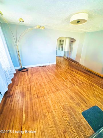 500 Inverness Ave, Louisville, KY 40214