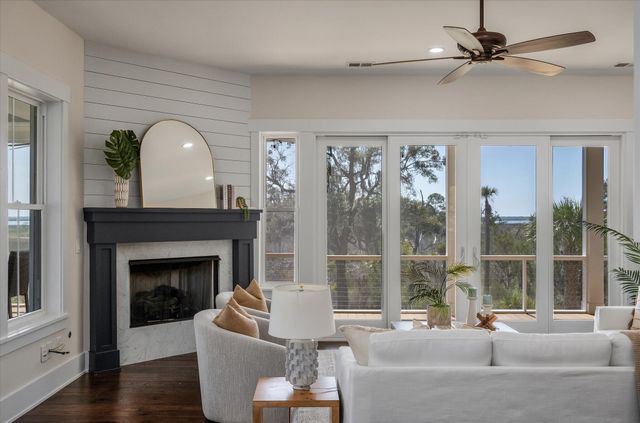 3250 Sand Marsh Lane, Mount Pleasant, SC 29466