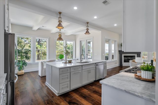 3250 Sand Marsh Lane, Mount Pleasant, SC 29466