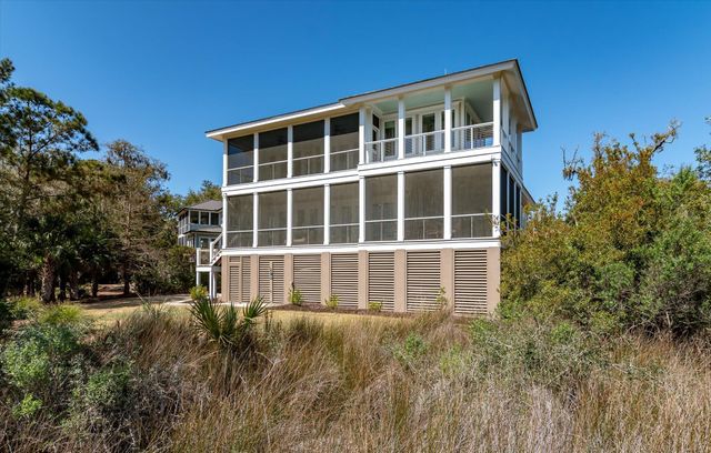 3250 Sand Marsh Lane, Mount Pleasant, SC 29466