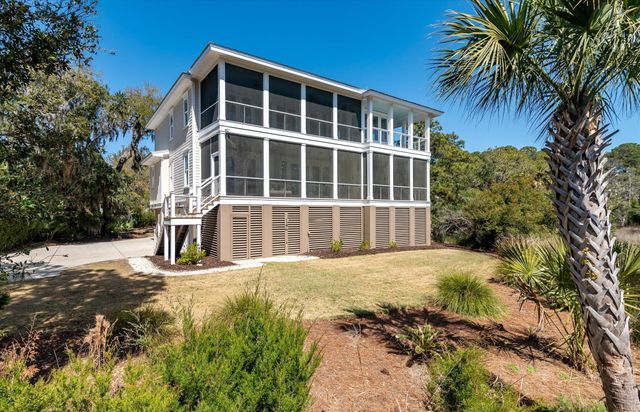 3250 Sand Marsh Lane, Mount Pleasant, SC 29466