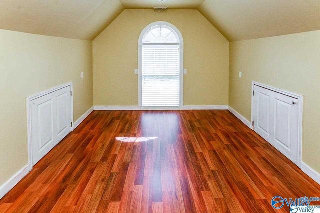 135 Cannes Drive, Brownsboro, AL 35741