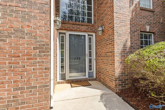 135 Cannes Drive, Brownsboro, AL 35741