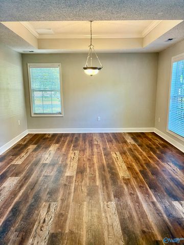 135 Cannes Drive, Brownsboro, AL 35741