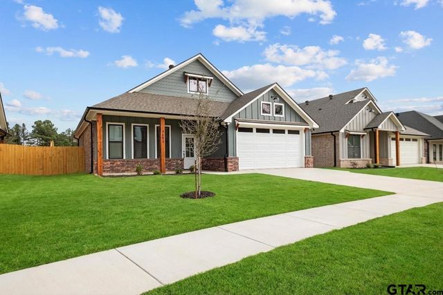 7892 Greenhill Drive, Tyler, TX 75703