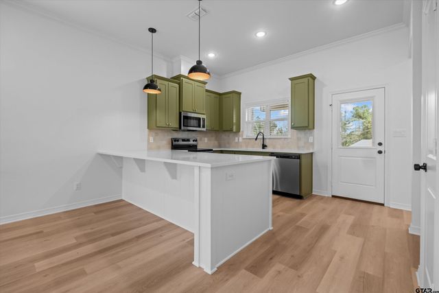 7892 Greenhill Drive, Tyler, TX 75703