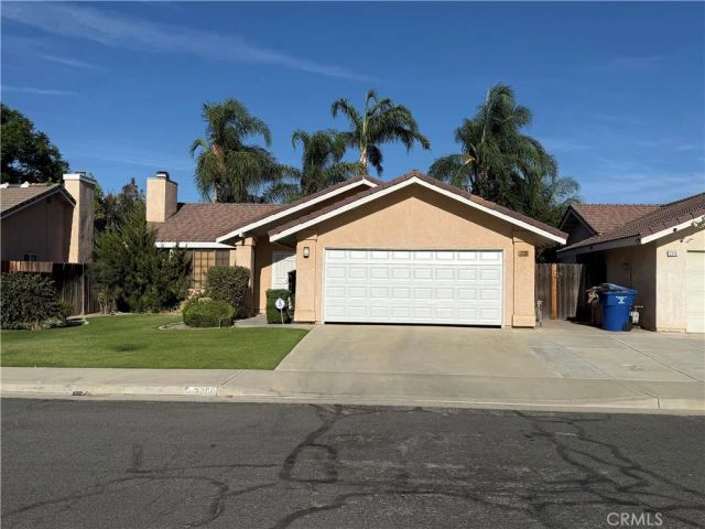 3200 Cattleman, Bakersfield, CA 93312