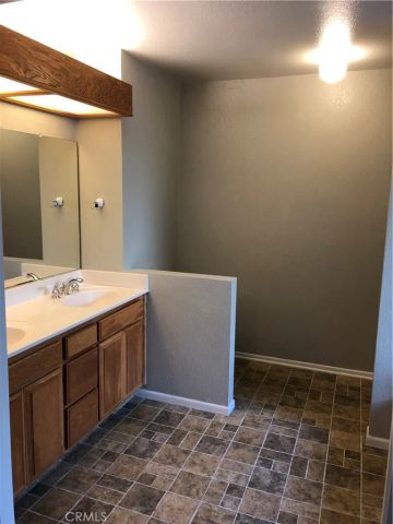 3200 Cattleman, Bakersfield, CA 93312