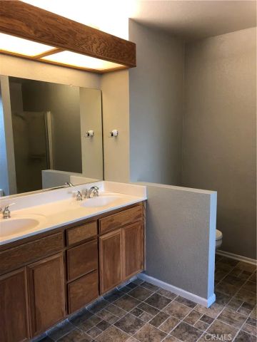 3200 Cattleman, Bakersfield, CA 93312