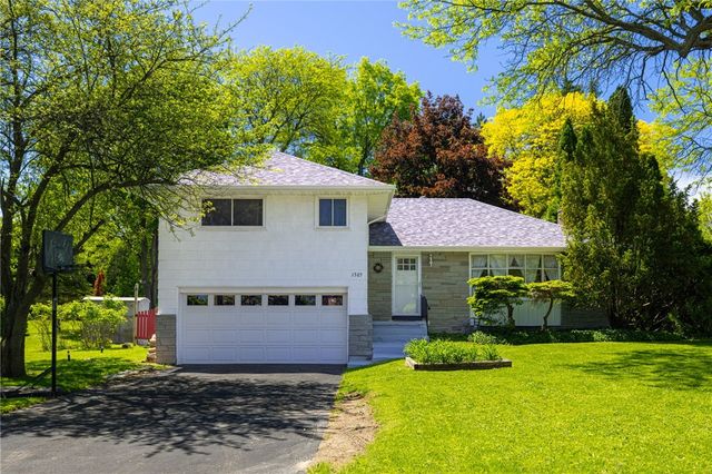 1305 Calkins Road, Henrietta, NY 14534