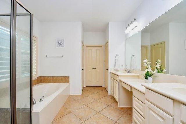 13619 Orchard Wind Lane, Pearland, TX 77584