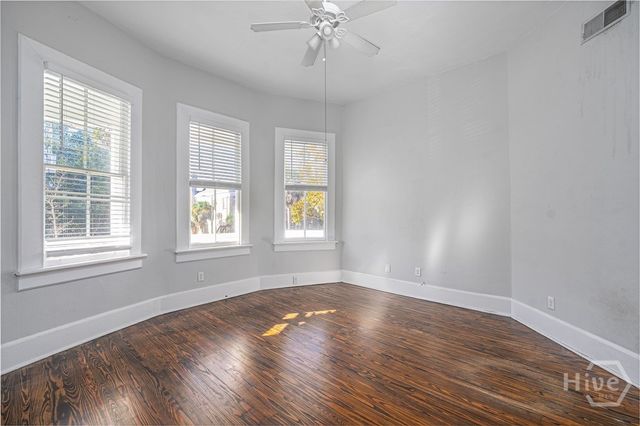 302 E 35th Street, Savannah, GA 31401