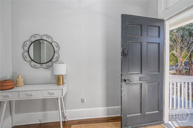 302 E 35th Street, Savannah, GA 31401