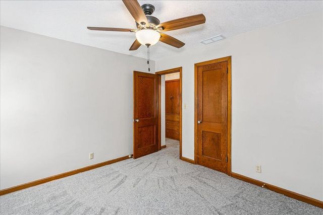 4041 E Bellaire St, Wichita, KS 67218