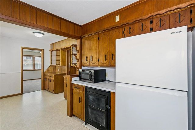 4041 E Bellaire St, Wichita, KS 67218