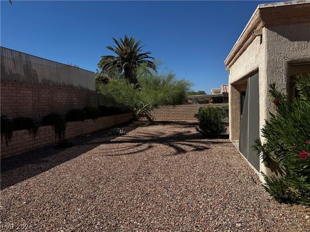 2533 Tumble Brook Drive, Las Vegas, NV 89134