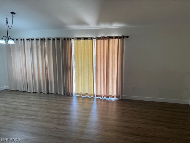 2533 Tumble Brook Drive, Las Vegas, NV 89134
