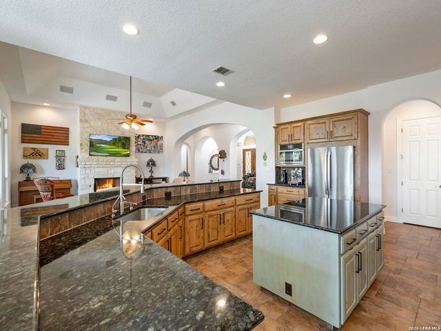 14543 Contour Place, Helotes, TX 78023