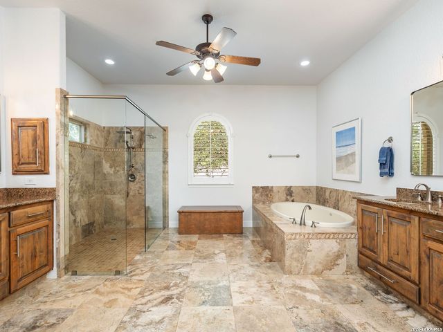 14543 Contour Place, Helotes, TX 78023