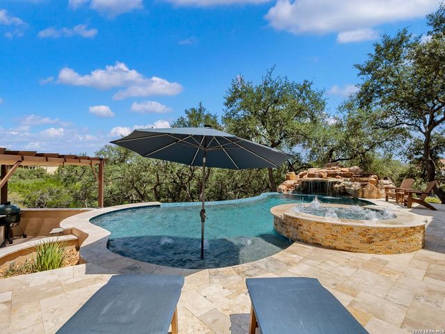 14543 Contour Place, Helotes, TX 78023