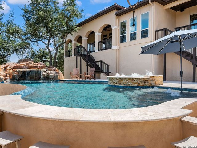 14543 Contour Place, Helotes, TX 78023