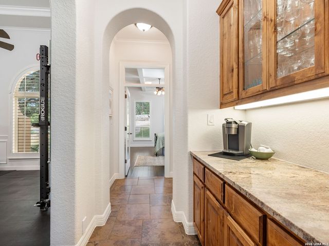 14543 Contour Place, Helotes, TX 78023