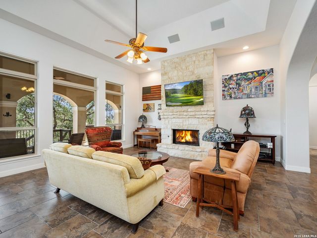 14543 Contour Place, Helotes, TX 78023