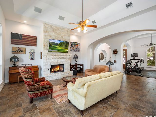 14543 Contour Place, Helotes, TX 78023