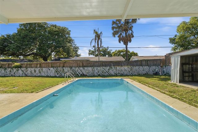 4510 FETROW DRIVE, Orlando, FL 32812