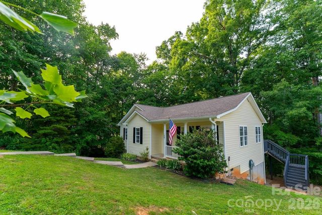 127 Wood Acre Drive, Mooresville, NC 28115