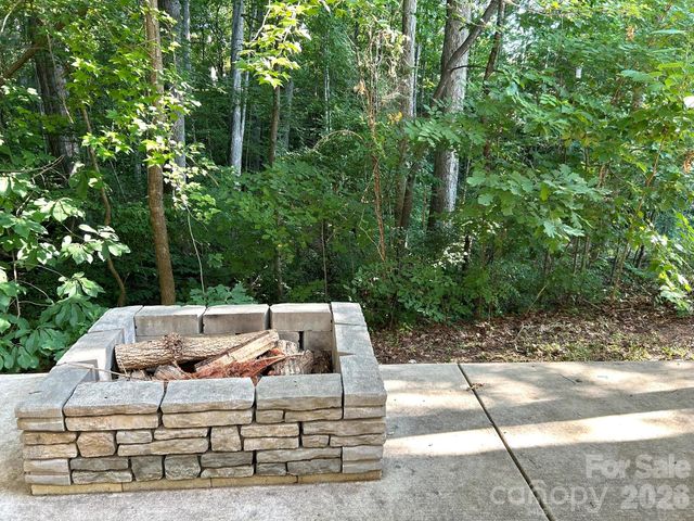 127 Wood Acre Drive, Mooresville, NC 28115