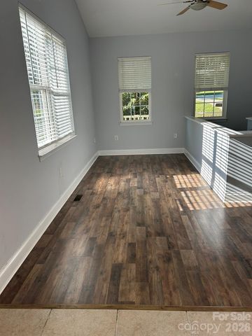 127 Wood Acre Drive, Mooresville, NC 28115