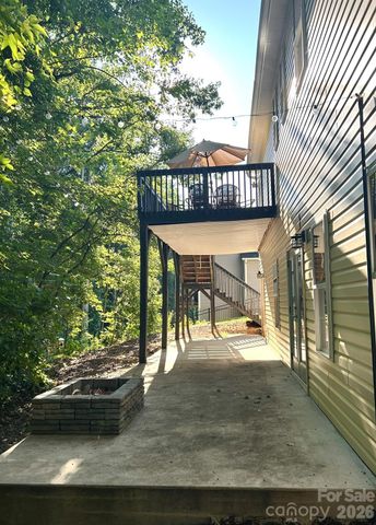 127 Wood Acre Drive, Mooresville, NC 28115