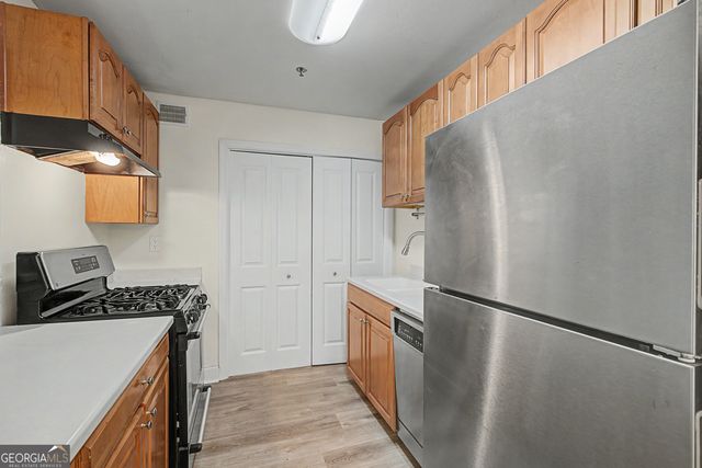 4612 Vinings Central Run SE 133, Atlanta, GA 30339