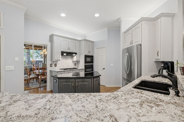 5901 Moss Glen Court, Mckinney, TX 75072