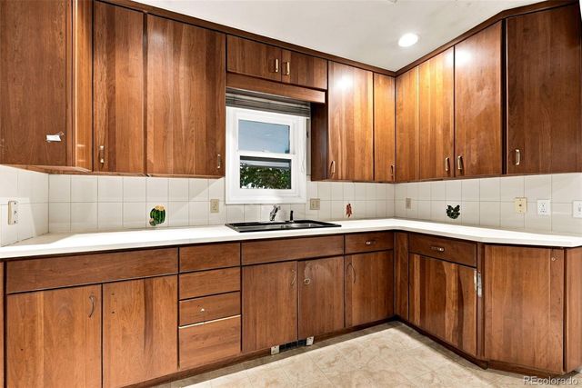 2650 S Pennsylvania Street, Denver, CO 80210