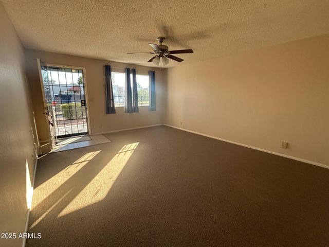 4328 E Capri Avenue 194, Mesa, AZ 85206