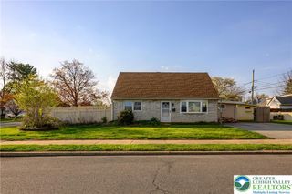 2114 Fireside Drive, Bethlehem City, PA 18018