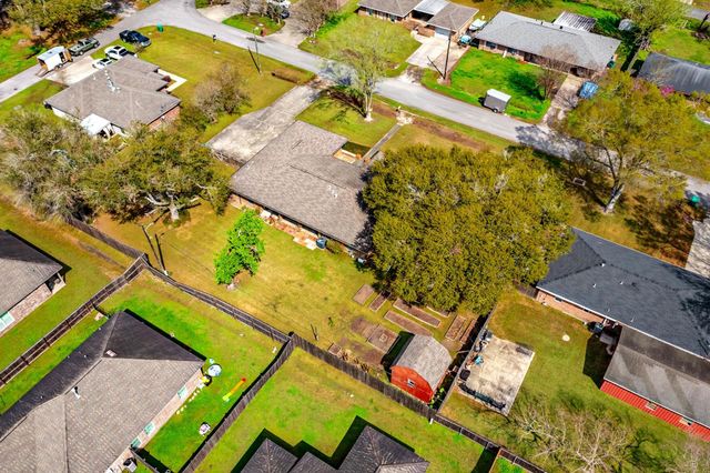 202 South Hidalgo Lane, Thibodaux, LA 70301