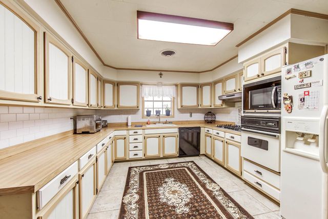 202 South Hidalgo Lane, Thibodaux, LA 70301