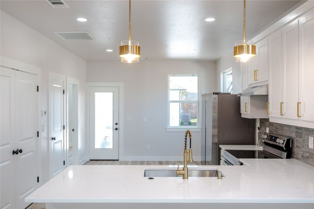 2231 Denison Street, Denton, TX 76201