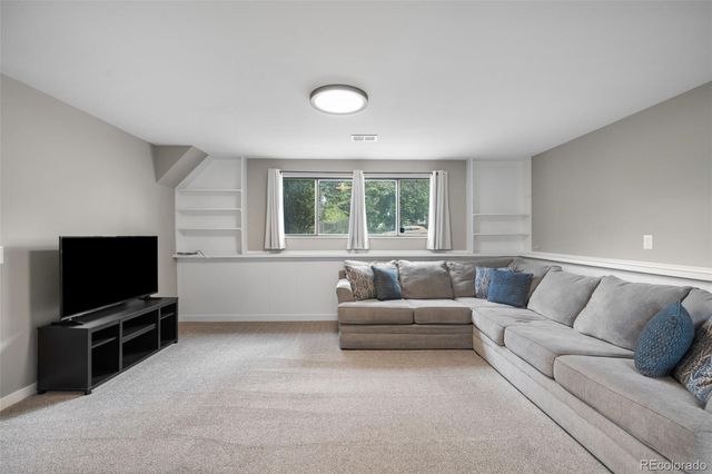 931 S Nome Street, Aurora, CO 80012