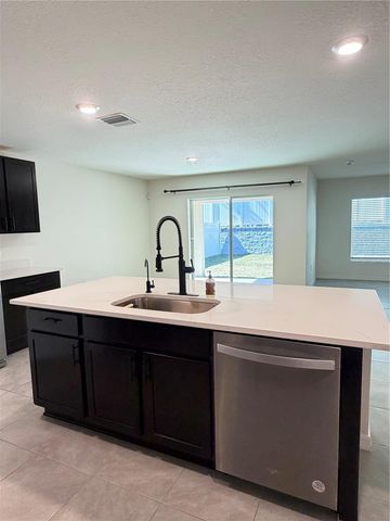 228 SE 66TH COURT, Ocala, FL 34472