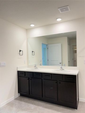 228 SE 66TH COURT, Ocala, FL 34472